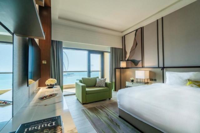 Amwaj Rotana Jumeirah Beach