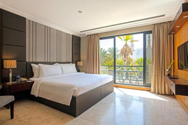 Dubai Marine Beach Resort And Spa