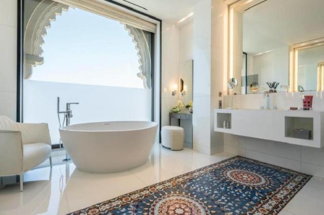 Four Seasons Resort Dubai At Jumeirah Beach