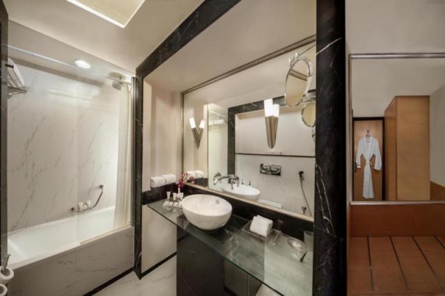 Savoy Suites