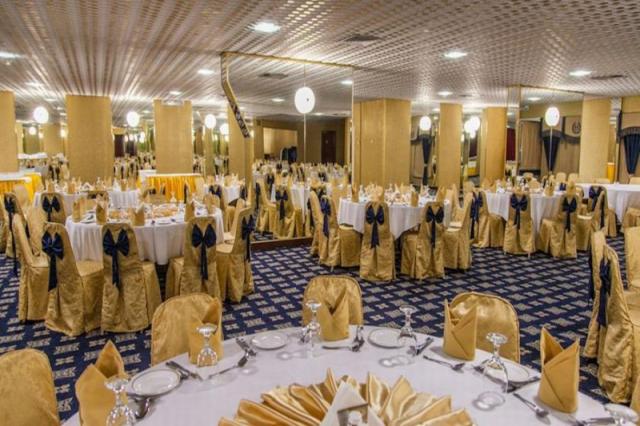 Sharjah Carlton