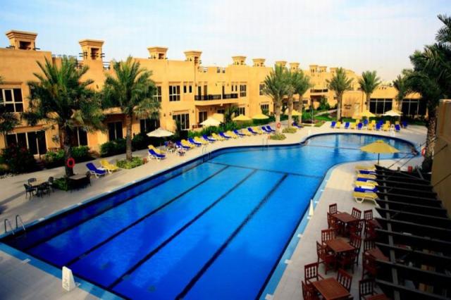 Al Hamra Village Golf