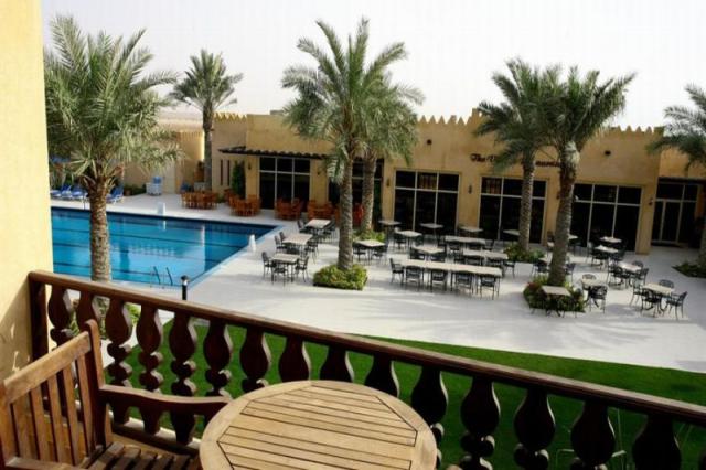 Al Hamra Village Golf