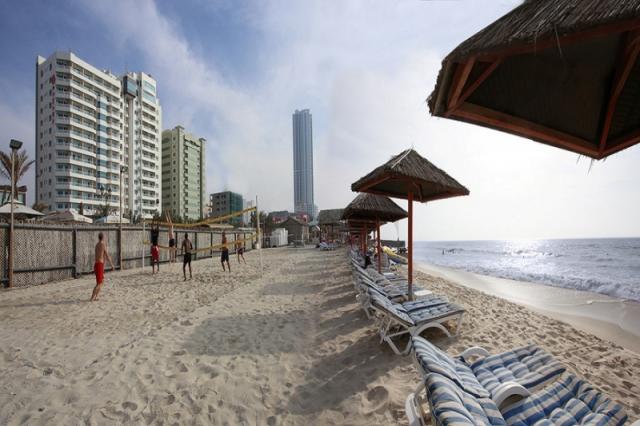 Ramada Beach 