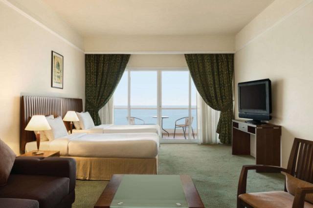 Ramada Beach 