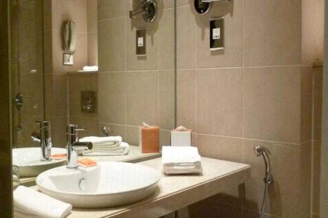 Centro Yas Island Rotana