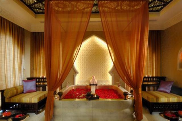 Emirates Palace, Mandarin Oriental