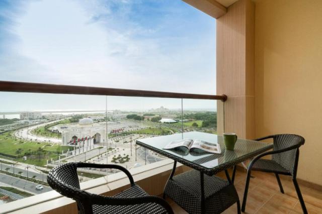 Khalidiya Palace Rayhaan by Rotana