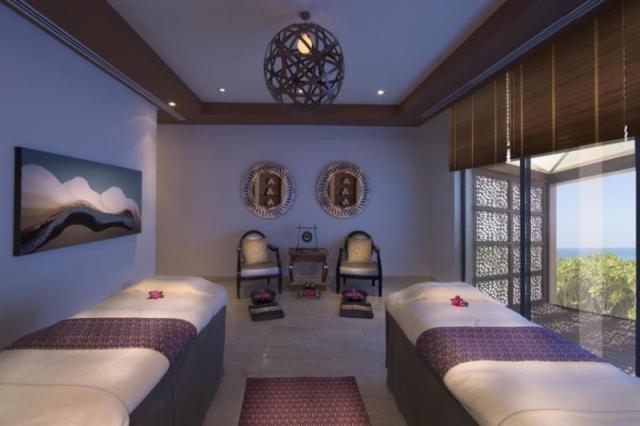 Desert Islands Resort & Spa By Anantara