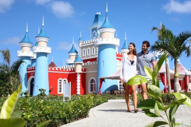 Luxury Bahia Principe Fantasia