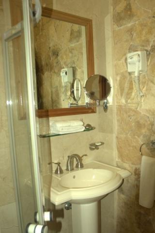 Cancun International Suites