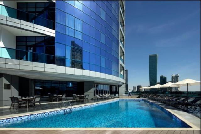Radisson Blu Hotel Dubai Waterfront