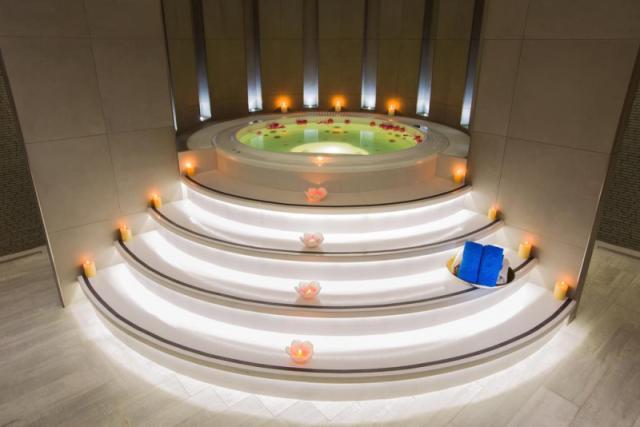 Ayla Grand Hotel