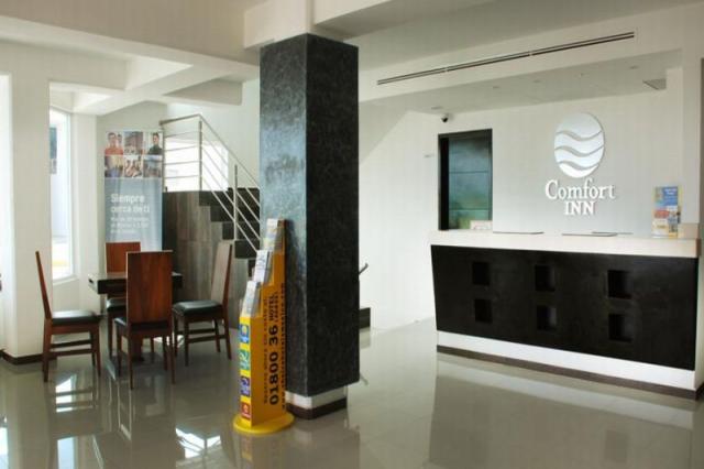 Comfort Inn Aeropuerto