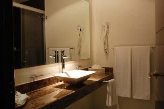 Comfort Inn Aeropuerto