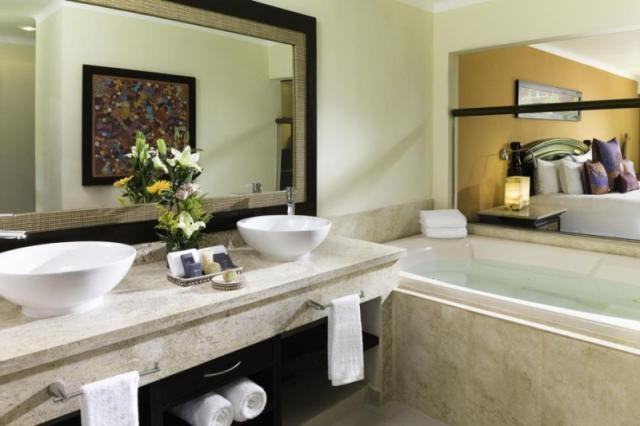 El Dorado Royale Spa Resort