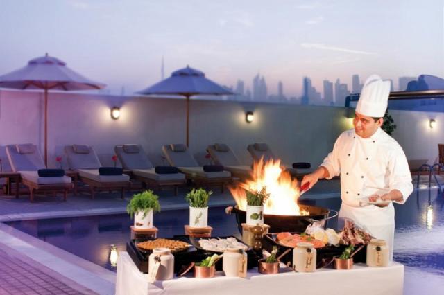 Mövenpick Bur Dubai