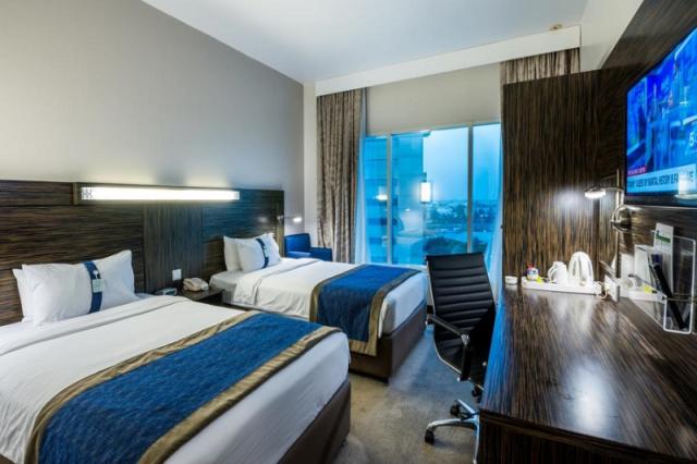 Holiday Inn Express Dubai Jumeirah