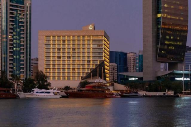 Sheraton Dubai Creek Hotel & Towers