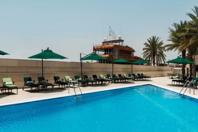 Sheraton Dubai Creek Hotel & Towers