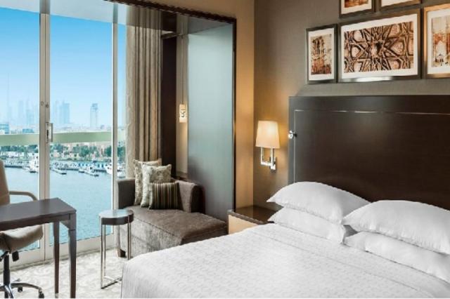 Sheraton Dubai Creek Hotel & Towers