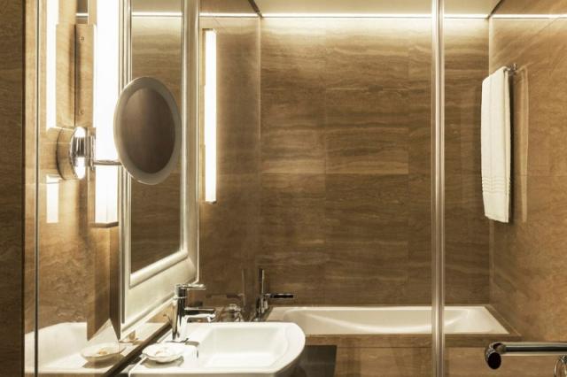 Sheraton Dubai Creek Hotel & Towers