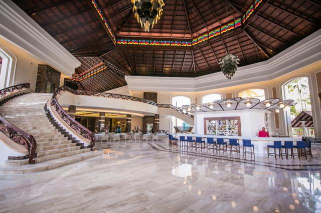 Majestic Mirage
