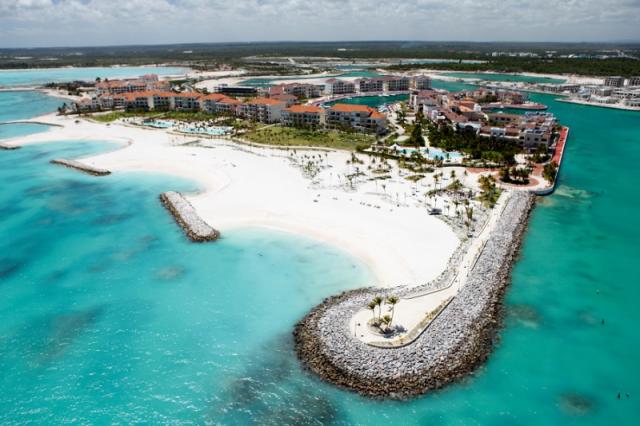 Chic By Royalton Resort
