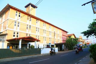 Topaz Beach Hotel Negombo