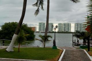 Grand Royal Lagoon