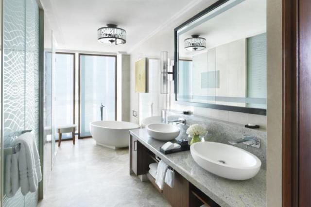 Four Seasons At Al Maryah Island
