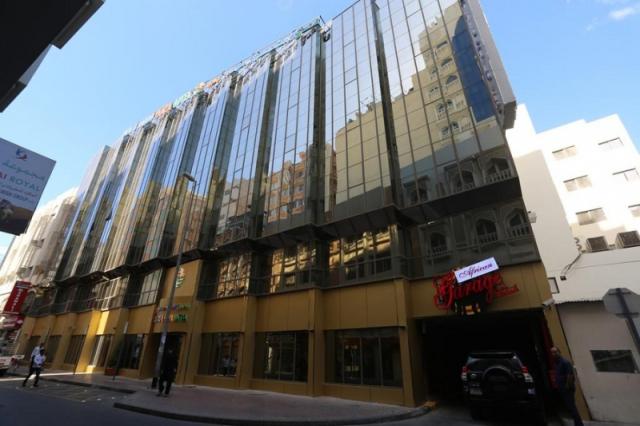 Sun And Sands Plaza