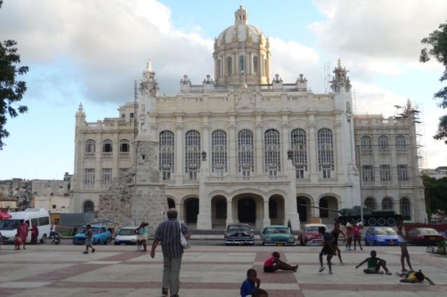 Palacio Cueto