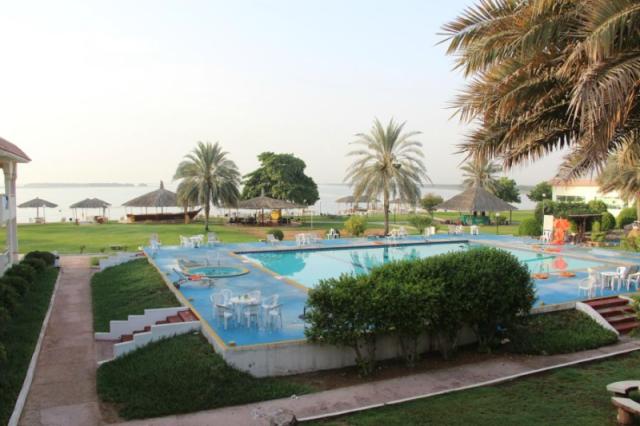 Flamingo Beach Resort