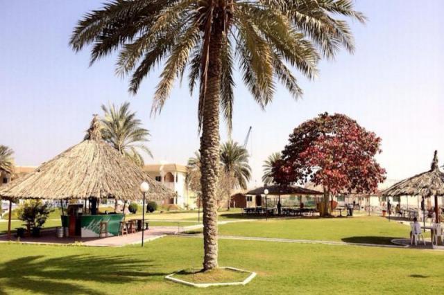 Flamingo Beach Resort