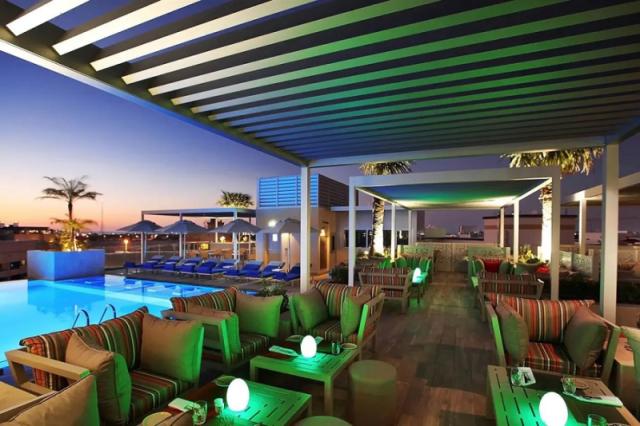 Grand Cosmopolitan