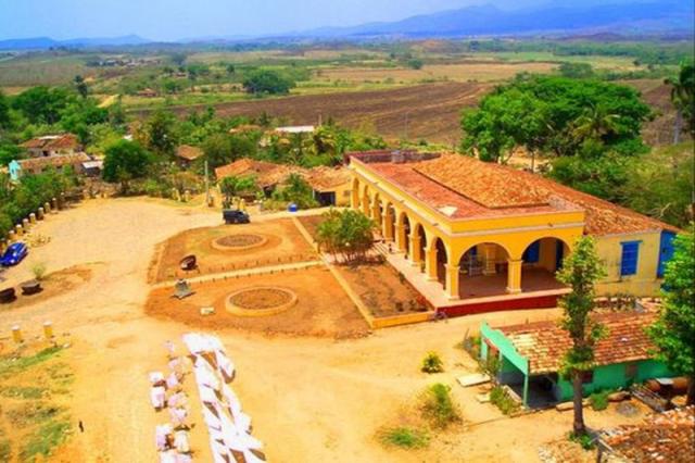 Cuba Autentica - Poznávací Okruh Kubou + Pobyt Na Cayo Santa Maria 