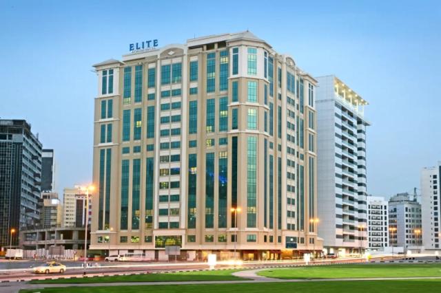 Elite Byblos Hotel 5* (Strava Dle Programu) + The Cove Rotana Resort 5*(Strava Dle Programu)