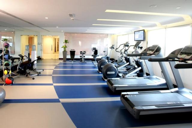 Elite Byblos Hotel 5* (Strava Dle Programu) + The Cove Rotana Resort 5*(Strava Dle Programu)