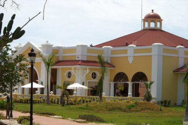 Copacabana 3* + Memories Trinidad Del Mar 4* + Resonance Varadero 4*     
    (Kombinace Havana + Trinidad + Varadero)