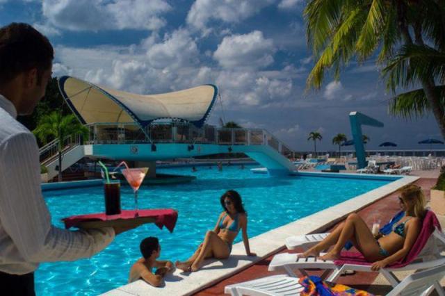 Neptuno-Triton 3*/Sunbeach 2*