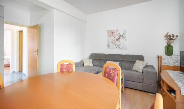 Apartmán 1/4+2