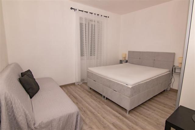 Interíér apartmánu č.1- spálňa s prísteľkou
