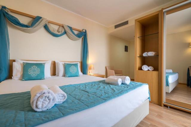 Galaxy Beach Resort, BW Premier Collection