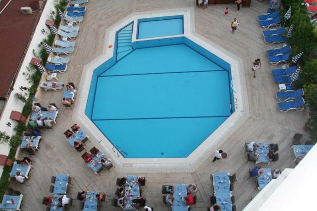 Elysee Beach 