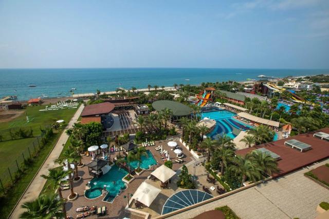 Crystal Family Resort & Spa