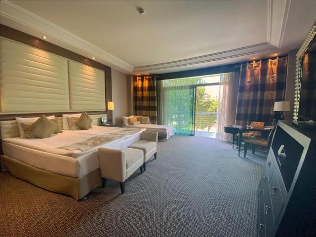 Calista Luxury Resort