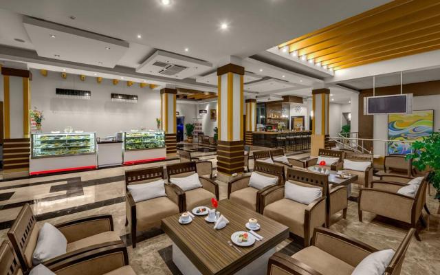 Crystal Aura Beach Resort & Spa