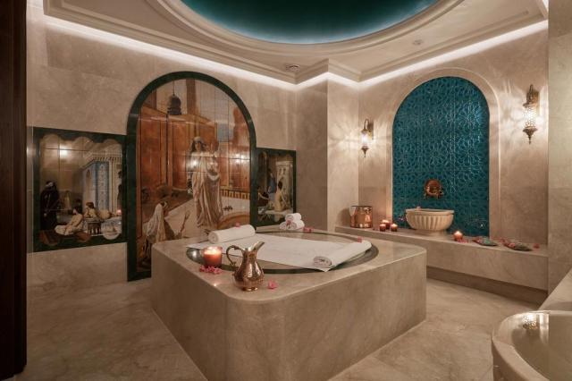 Rixos Premium