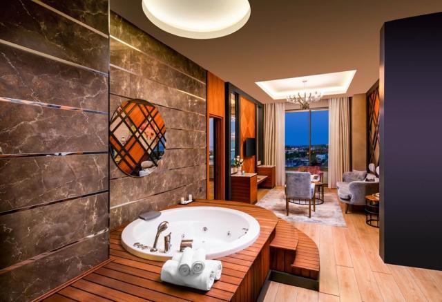 SENSITIVE PREMIUM RESORT & SPA